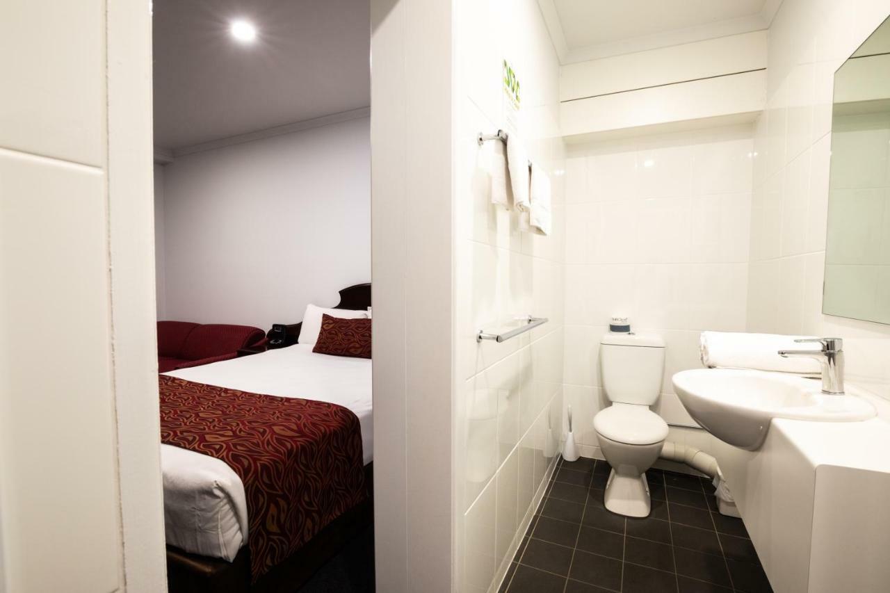 Hotel Settlers Biloela Екстер'єр фото