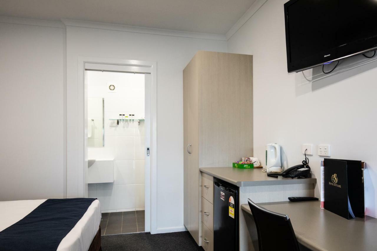 Hotel Settlers Biloela Екстер'єр фото