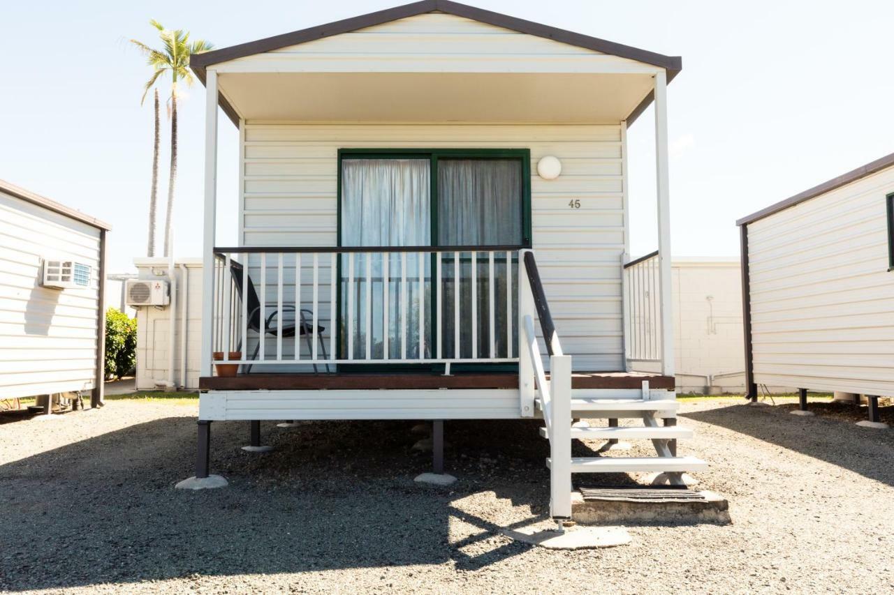 Hotel Settlers Biloela Екстер'єр фото
