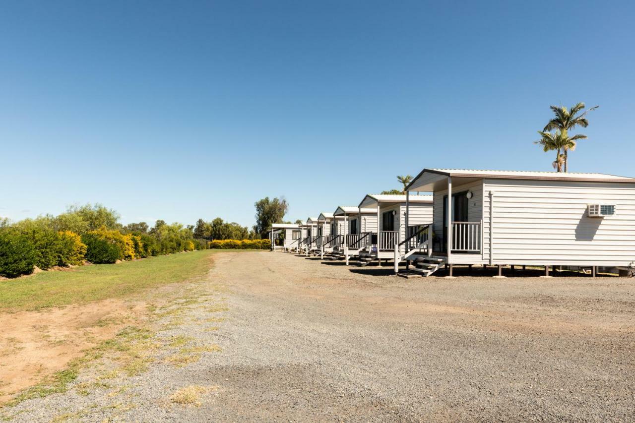 Hotel Settlers Biloela Екстер'єр фото