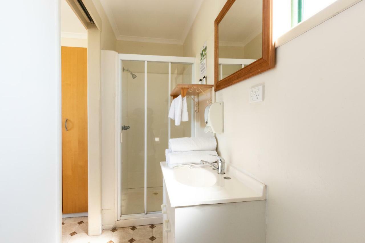 Hotel Settlers Biloela Екстер'єр фото